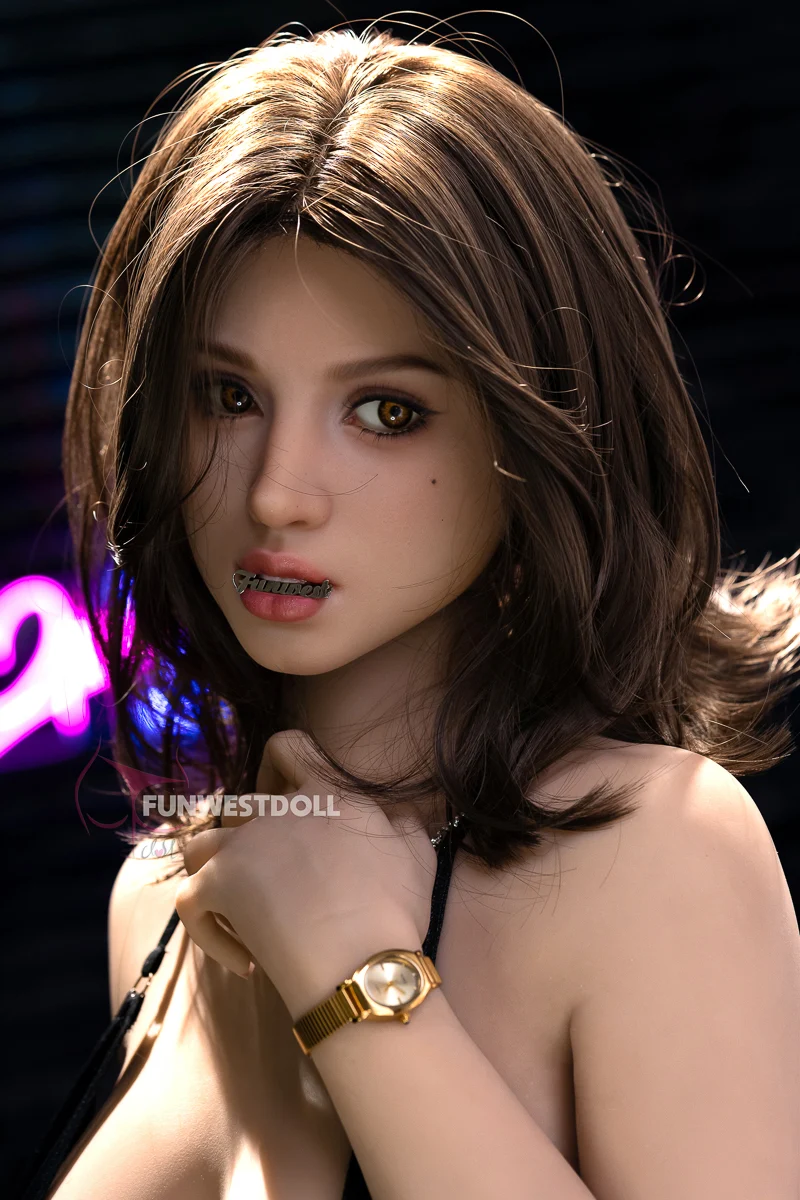 Samira 9 Samira